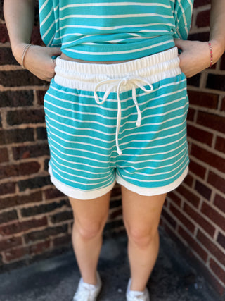 Studio Contrast Shorts