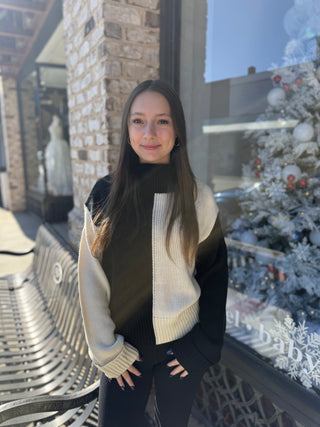 Misses Top It Turtleneck in Two Colors