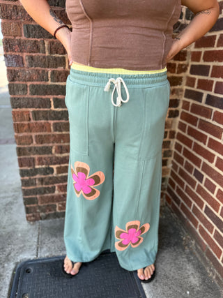 Misses Flower Power Wide Leg Pants