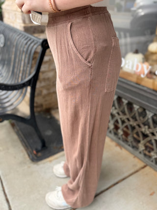 Misses Crinkle Relax Joggers in Two Colors