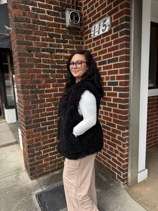 Misses Fuzzy Vest in Two Colors