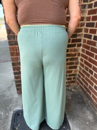 Misses Flower Power Wide Leg Pants