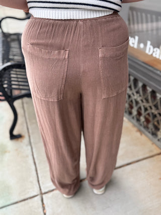 Misses Crinkle Relax Joggers in Two Colors