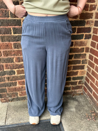Misses Crinkle Relax Joggers in Two Colors