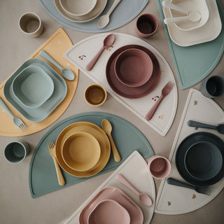 Square Dinnerware Bowls in Several Colors