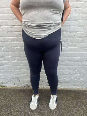 Women's Plus Capri Athletic Leggings Dream Maker Size 3XL Black